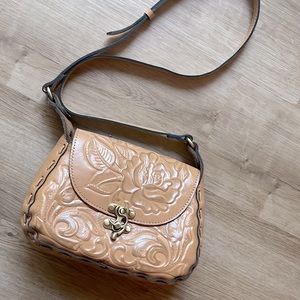 Patricia Nash Lucia crossbody